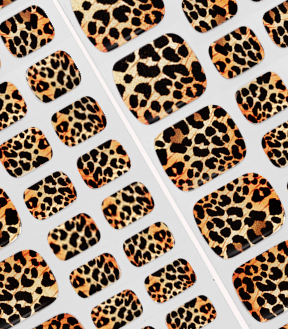 028 Lavish Leopard Sticker Gel Pédicure