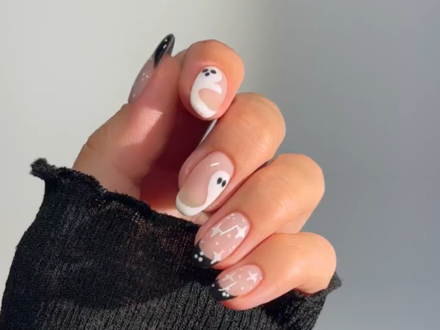 Spooky Nail Art