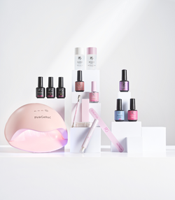 At Home Nail Studio Starter Kit + 3 couleurs supplémentaires