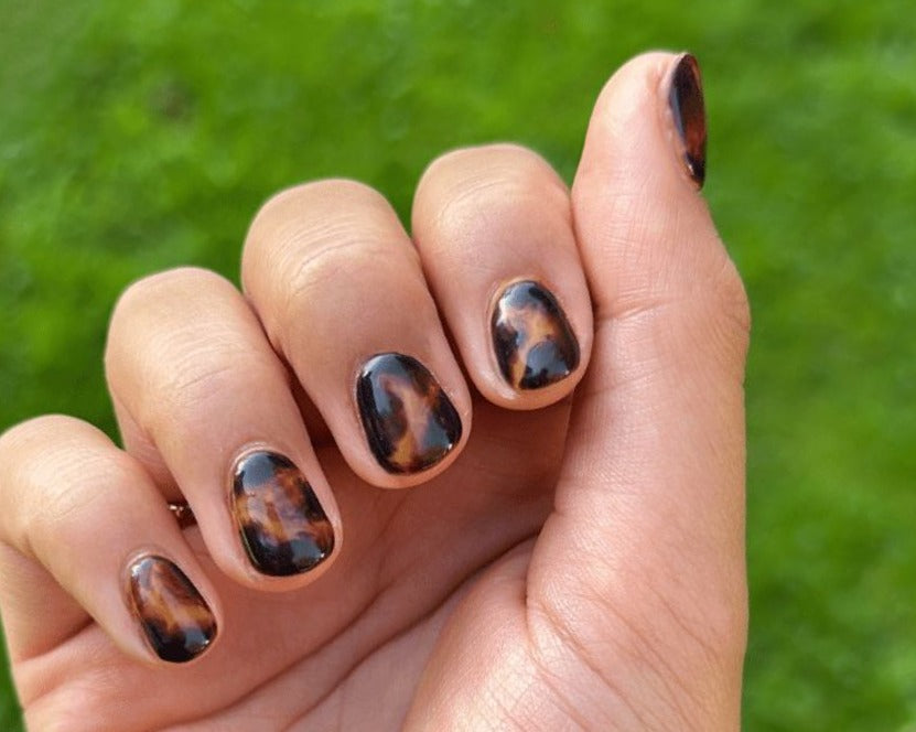 Tortoise Nails