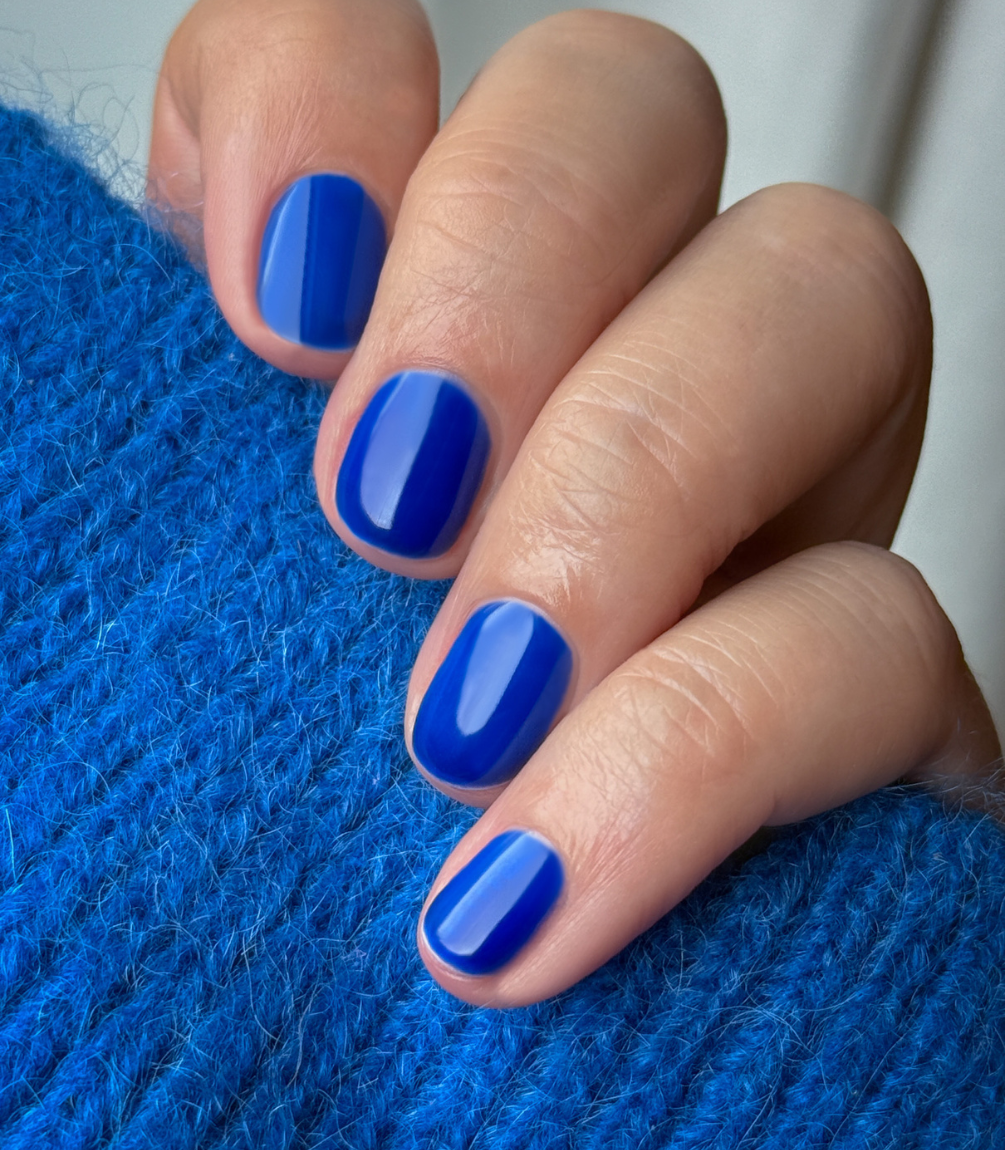 Close-up of Pink Gellac Jelly Coat Sapphire Drip gel polish texture.