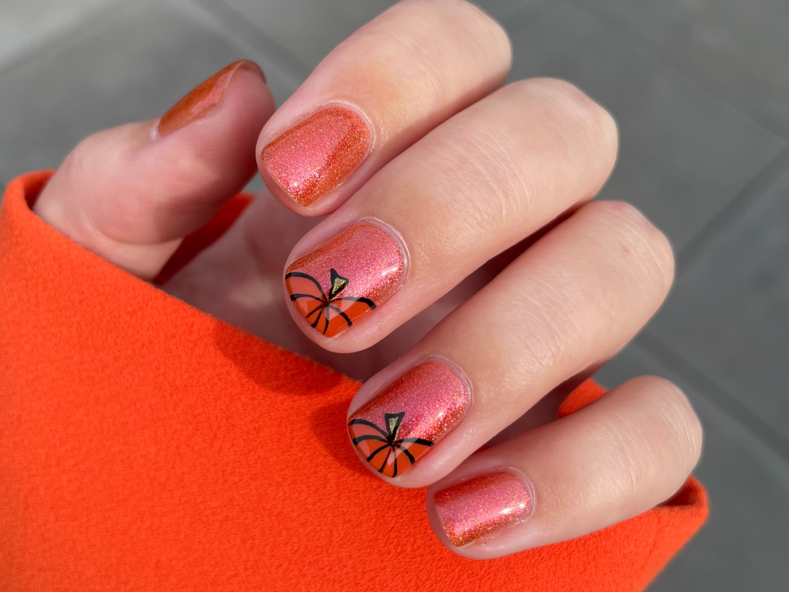 Pumpkin Glitter Nails