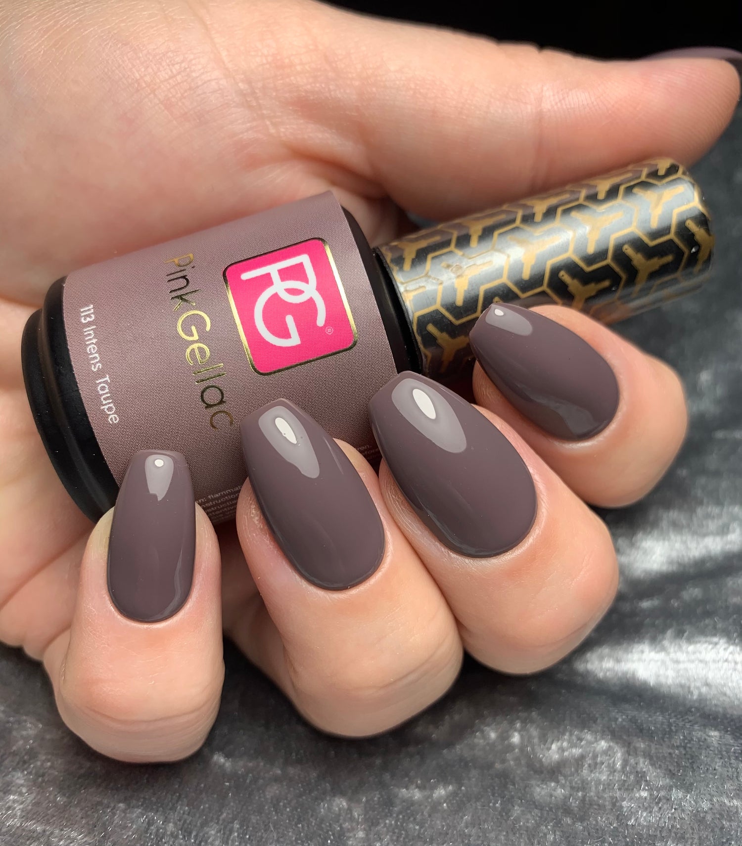 #113 Intens Taupe