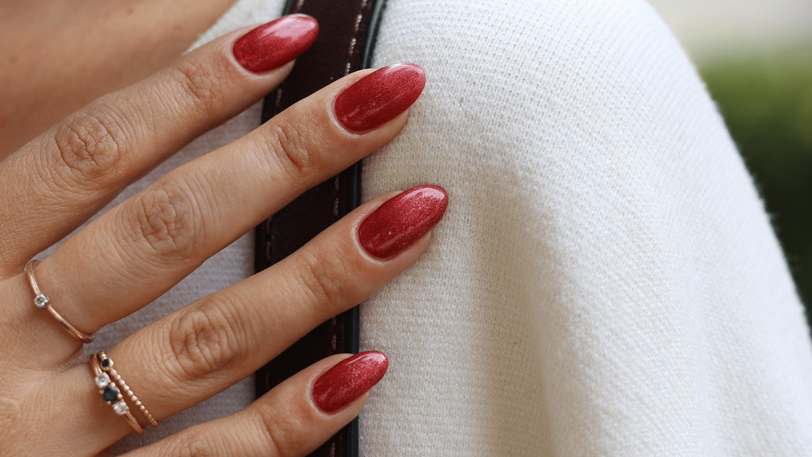 Red Cat Eye