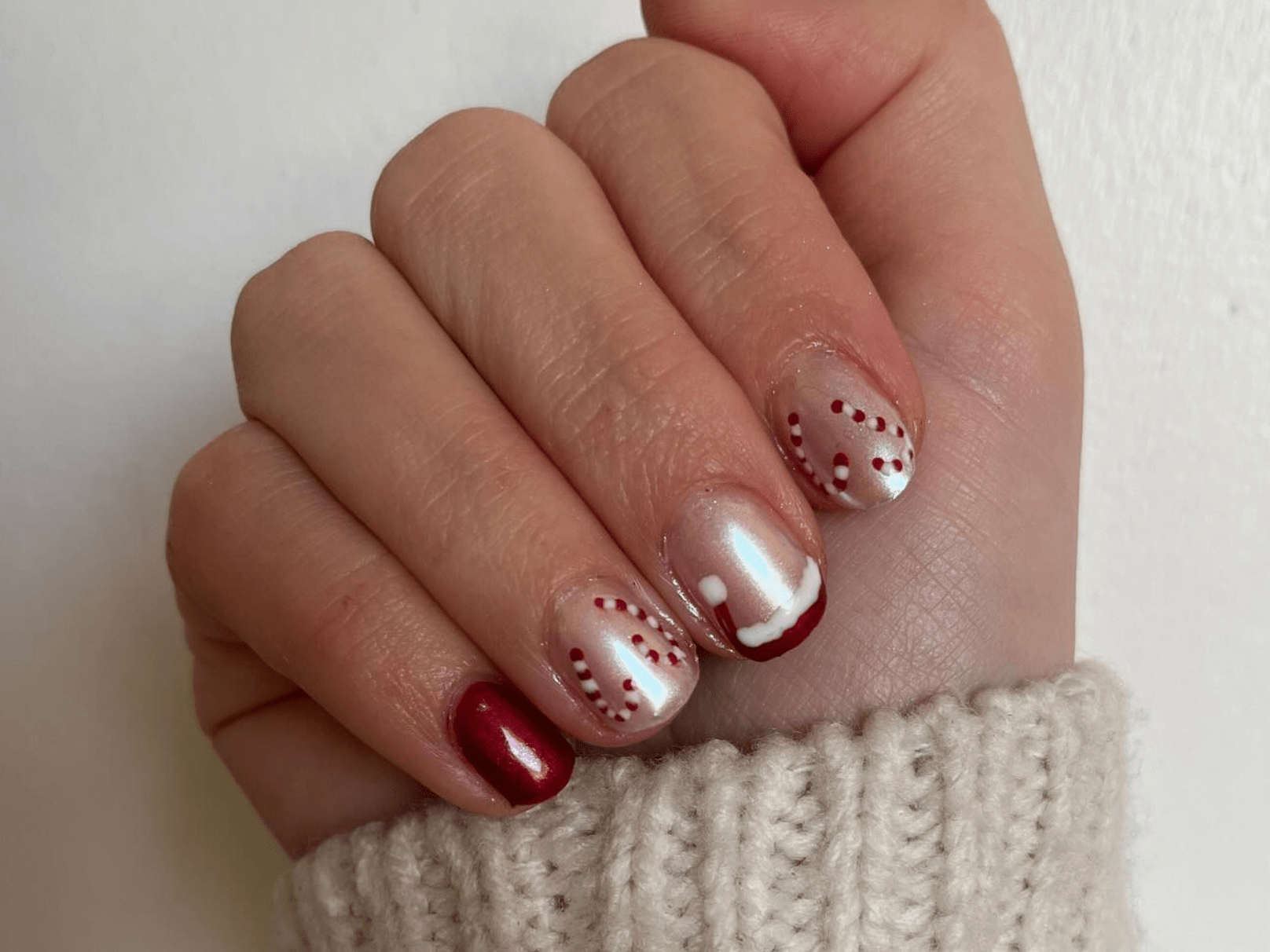 Santa Nails