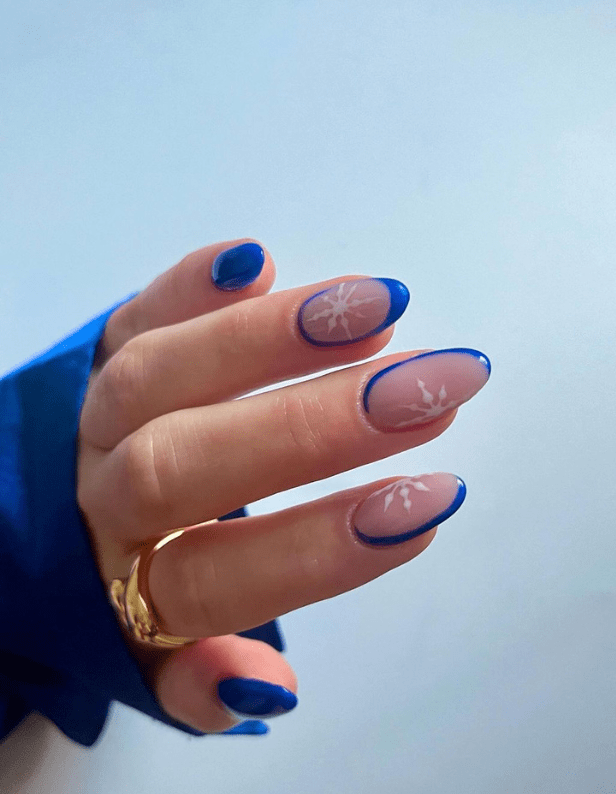 Short french twist blue winter nail design