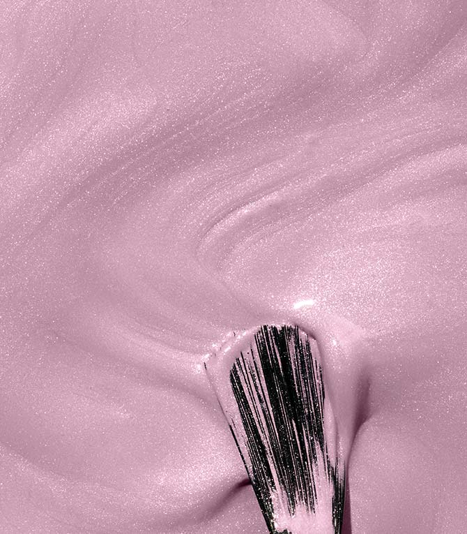 Close-up of Pink Gellac 131 Baby Lila gel polish texture.