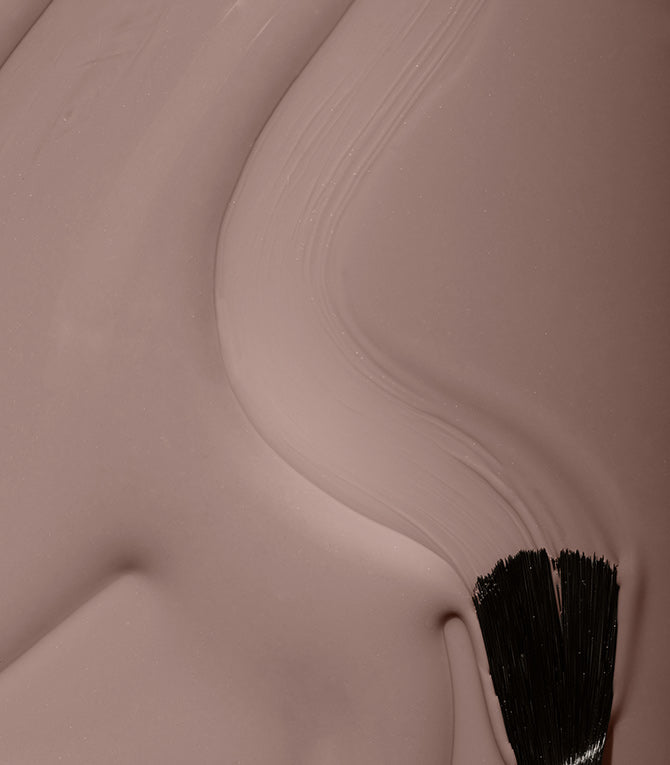 Close-up of Pink Gellac 113 Intens Taupe gel polish texture.