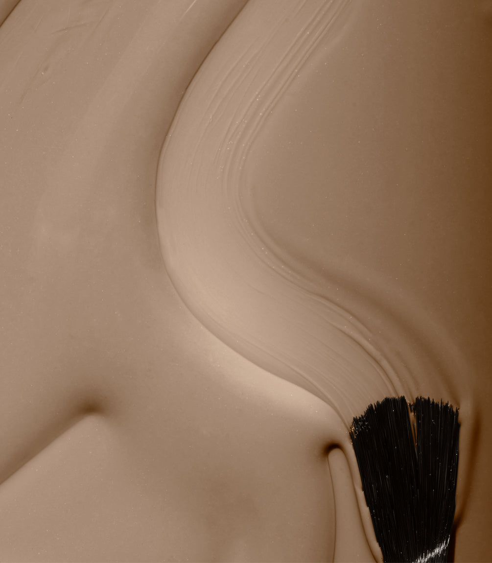 Close-up of Pink Gellac 252 Beige Latte gel polish texture.
