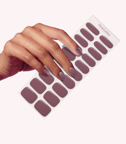 Hand wearing Pink Gellac 031 Deep Mauve gel nail stickers.