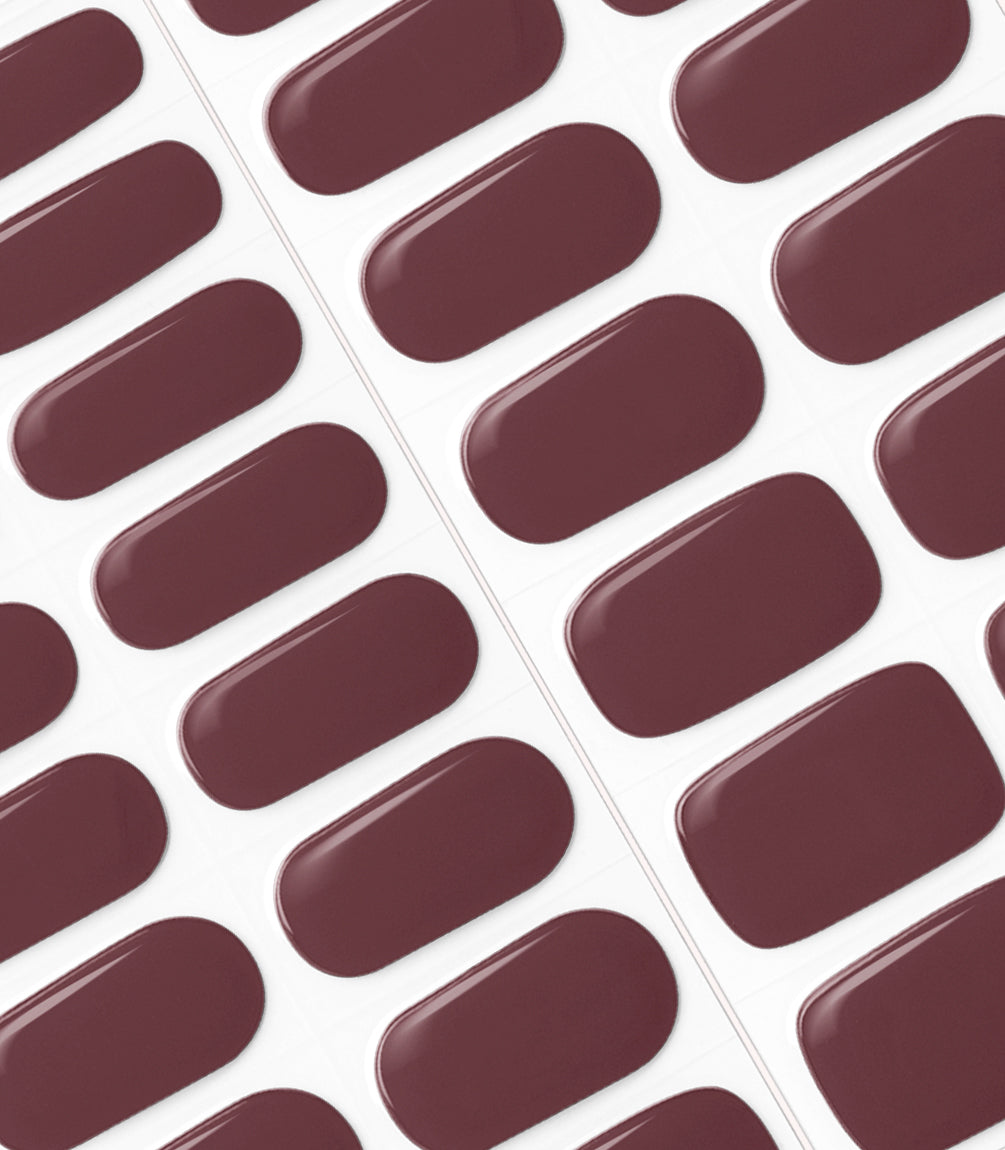 Close-up of the Pink Gellac 032 Cherrywood Red gel nail sticker sheet.