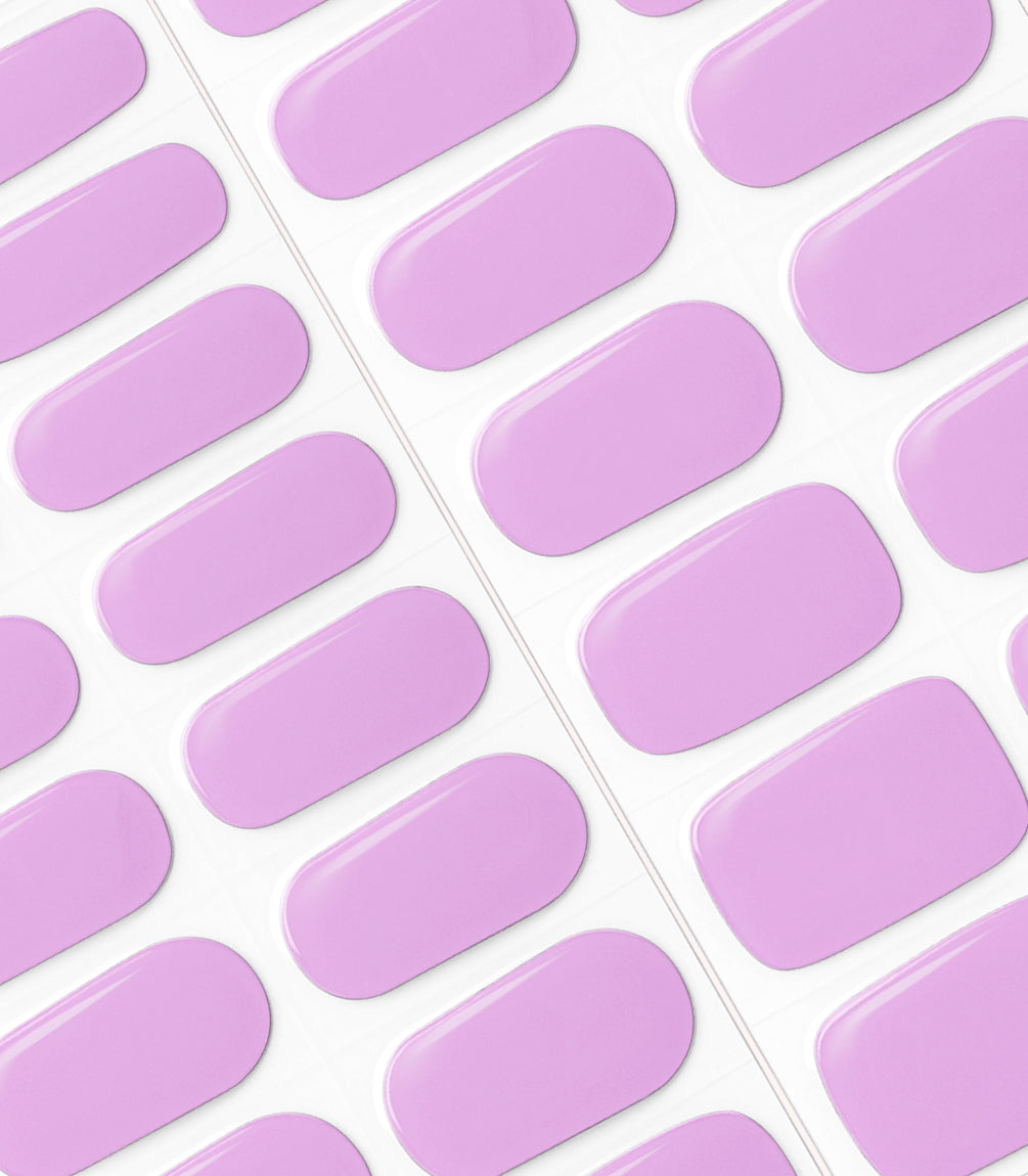 Close-up of the Pink Gellac 038 Soft Lavender gel nail sticker sheet.