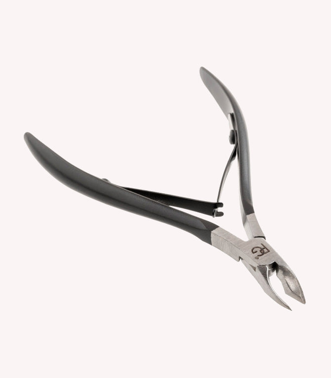 Pink Gellac Cuticle Nipper.