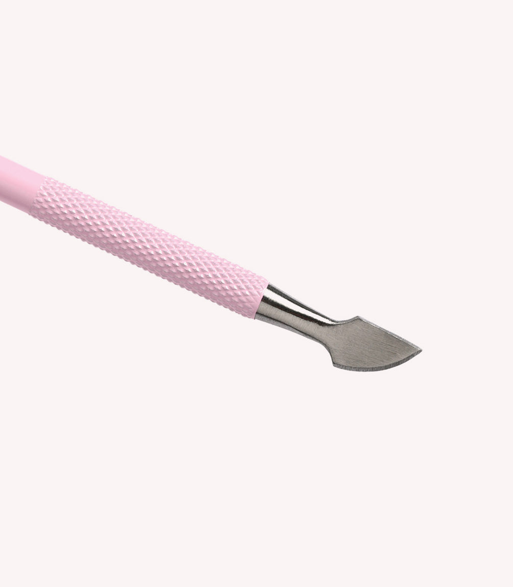 Close-up of the Pink Gellac Cuticle Pusher tip.