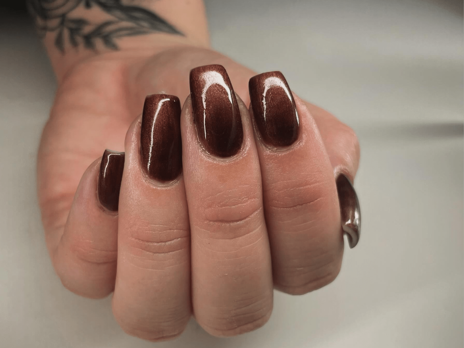 Coffee Glitter Nails